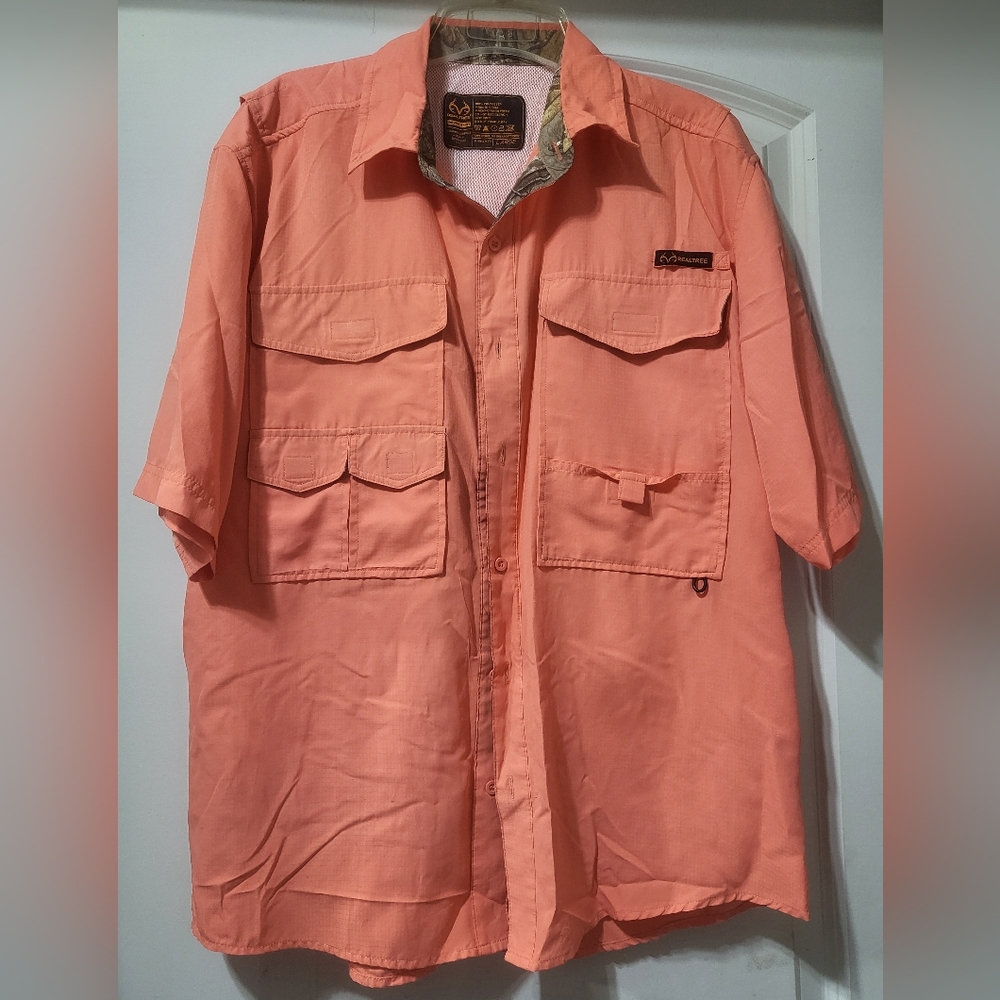 REALTREE  Shirt size Large